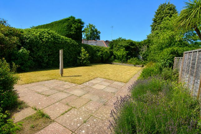 1, Cranmer Close, Reading photo 4