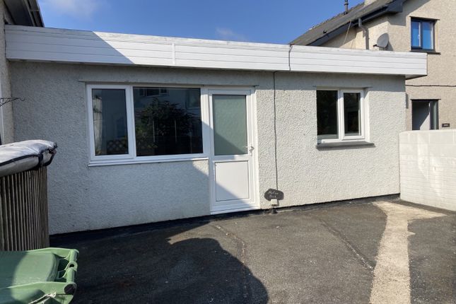 2 bed bungalow for sale in Llanbedrog, Pwllheli, Gwynedd LL53