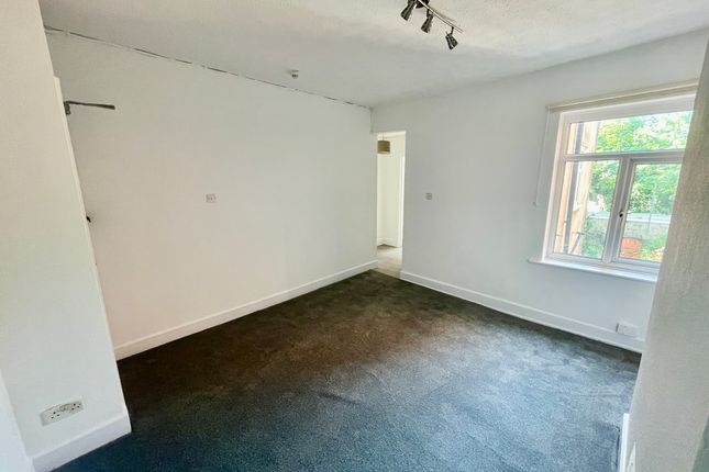 Ground Floor Flat, 46, Shakespeare Avenue (Tristmire Ltd), Southampton photo 2