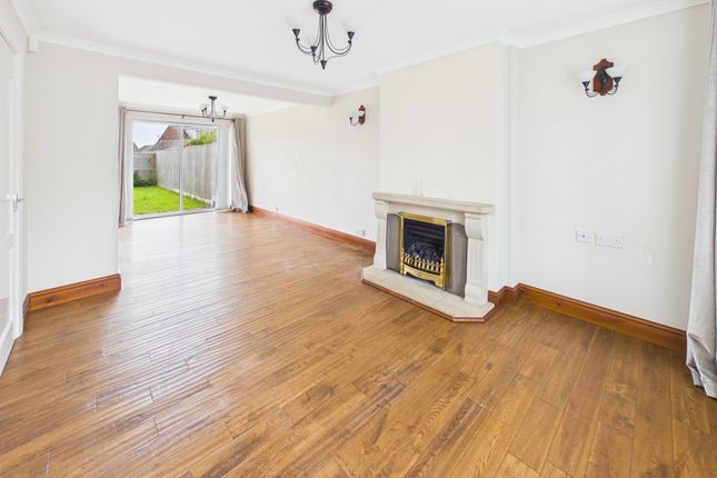 79, Holford Road, Bridgwater photo 2