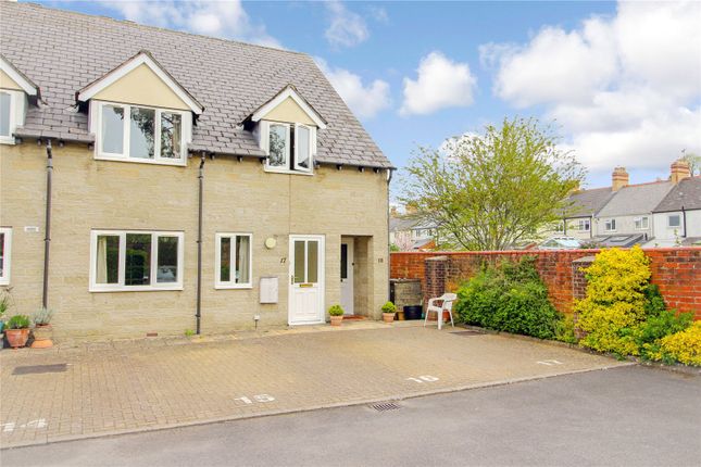 Thumbnail Flat for sale in Newcombe Court, Victoria Road, Cirencester
