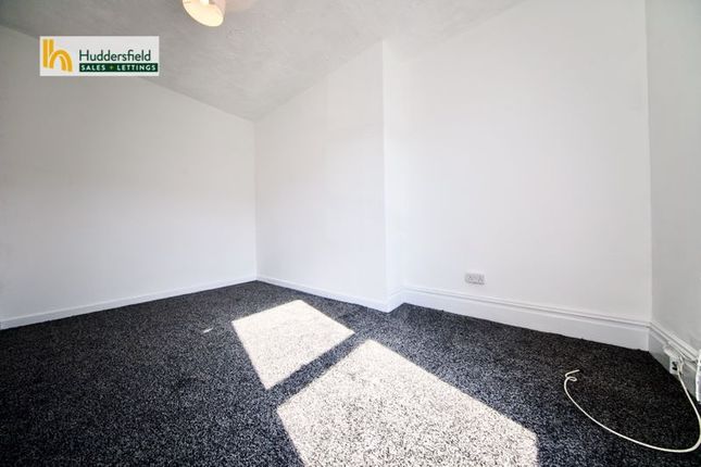 Thumbnail Terraced house to rent in Tanfield Road, Birkby, Huddersfield