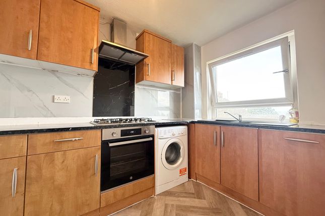 49, Glasgow photo 3