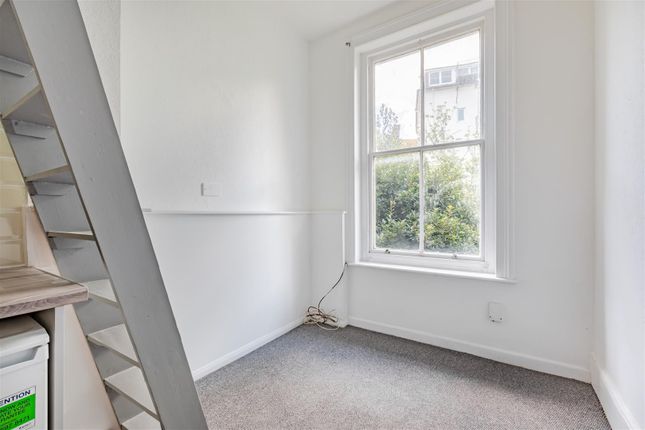 Flat 4, 5, Alexandra Villas, Brighton photo 4