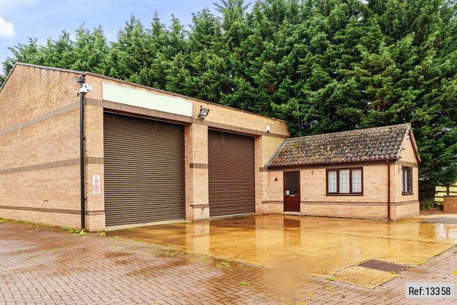 Thumbnail Warehouse to let in Maidford Service Station, Northamptonshire