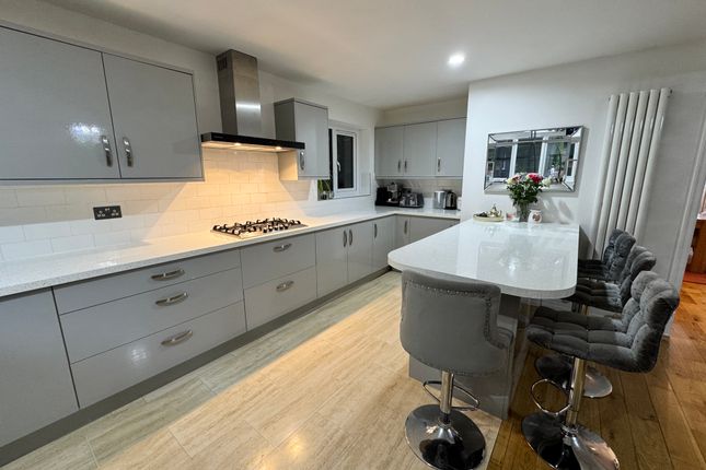 14, Poynt Chase, Worsley photo 3