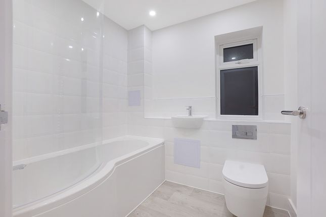 Flat 3, Tidewater House, 33a, Canterbury Road, Sittingbourne photo 4