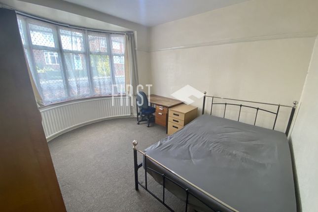Gainsborough Road, Leicester photo 2