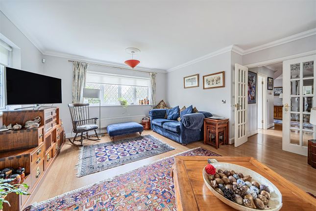 3, Newmans Close, Broadstairs photo 4