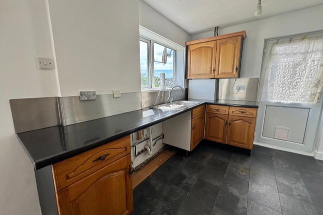 54, Grenville Avenue, Torquay photo 4