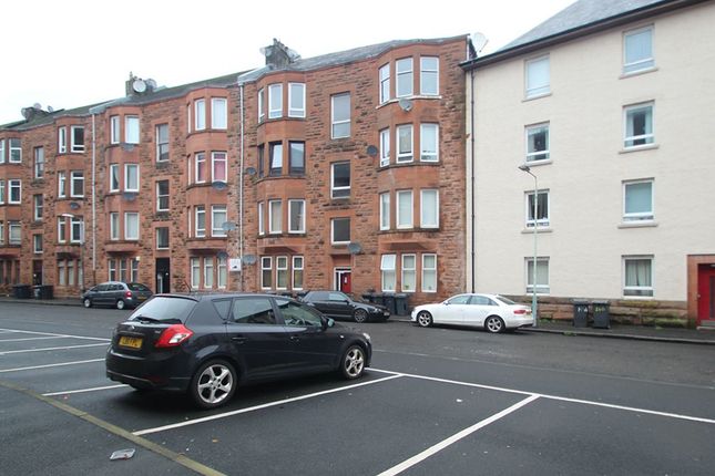 Thumbnail Flat for sale in 26, Highholm Street, Flat 2-2, Port Glasgow PA145Hl