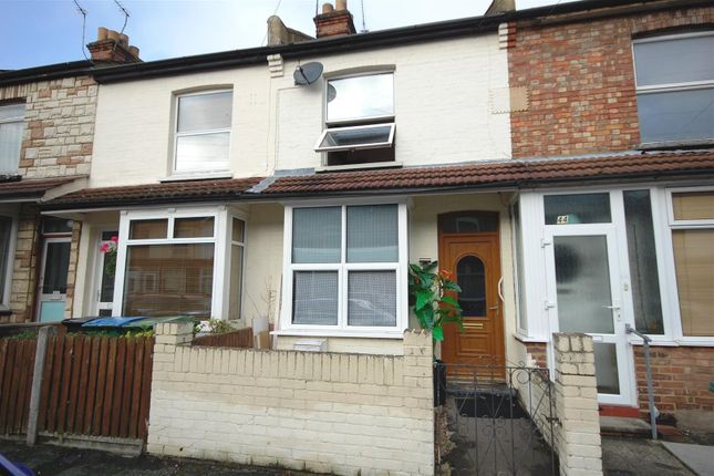 Thumbnail Terraced house to rent in Garfield Street, Watford