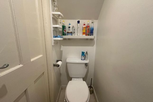Room 1, Carlisle Avenue, London photo 2