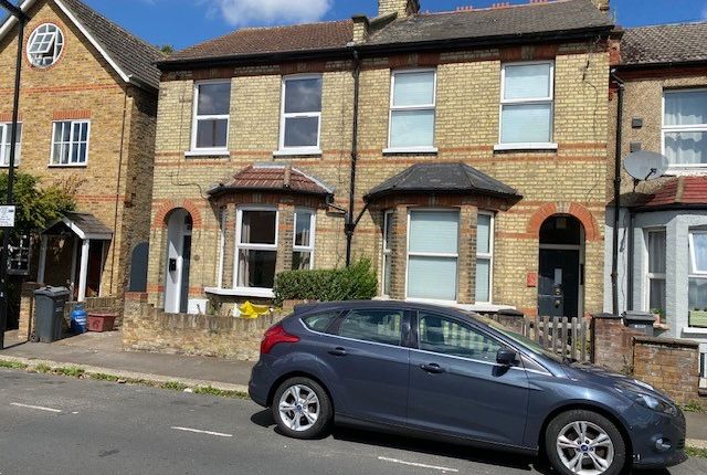 Thumbnail End terrace house to rent in Ivy Road, Hounslow