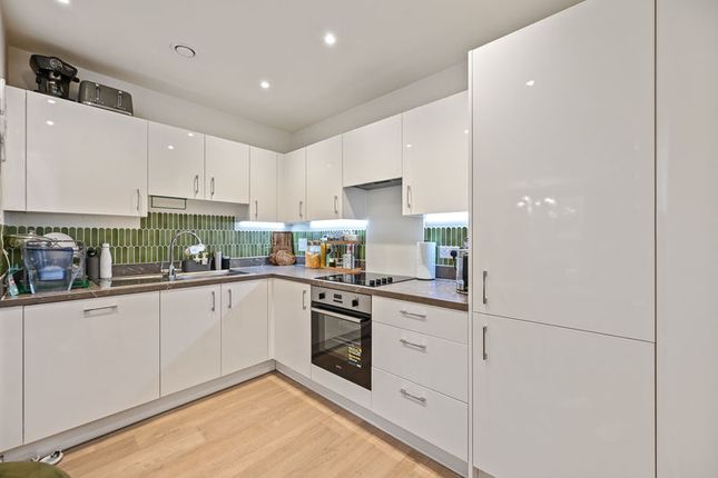 Flat 7, Salgado Apartments, Eastman Road, Harrow photo 2