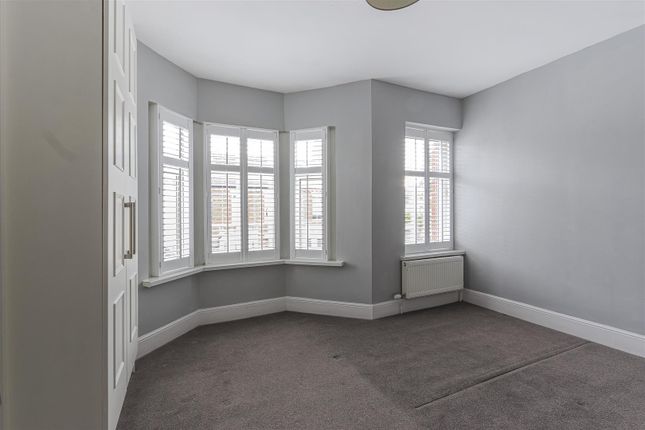 18, Meadow Street, Cardiff photo 4