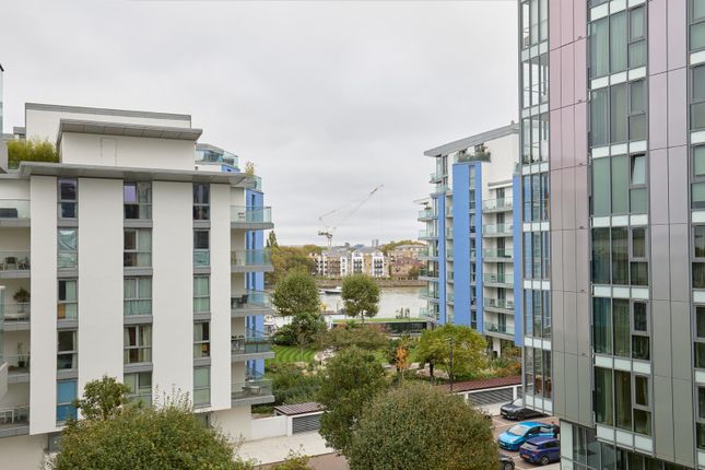 404, 1, Riverside Quarter, Wandsworth photo 3