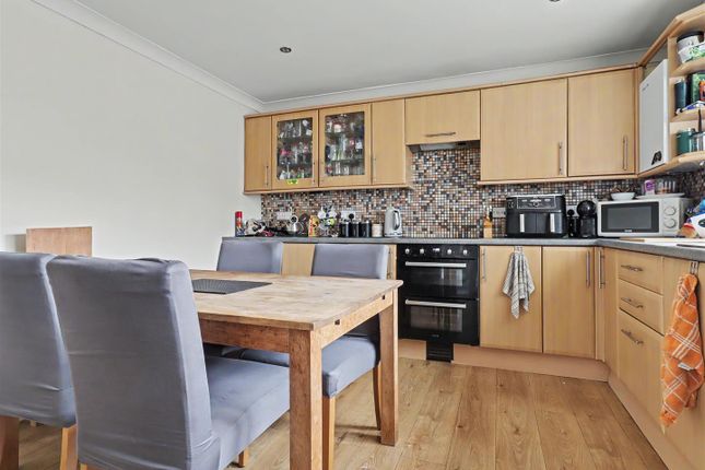 77, Desmond Drive, Norwich photo 4