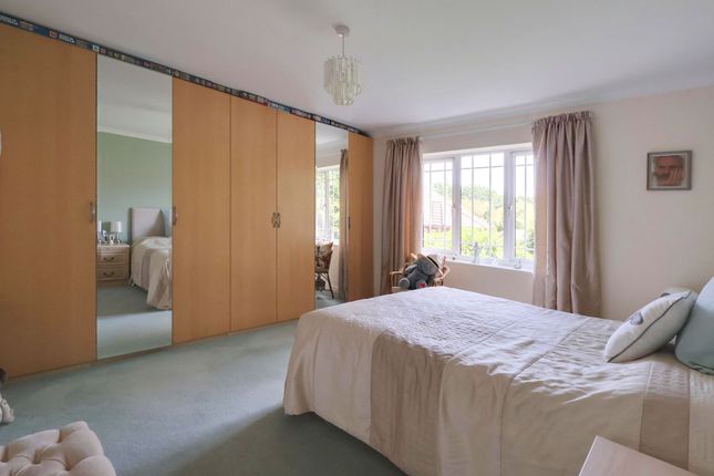 Flat 4, Glenavon Court, Croydon photo 4