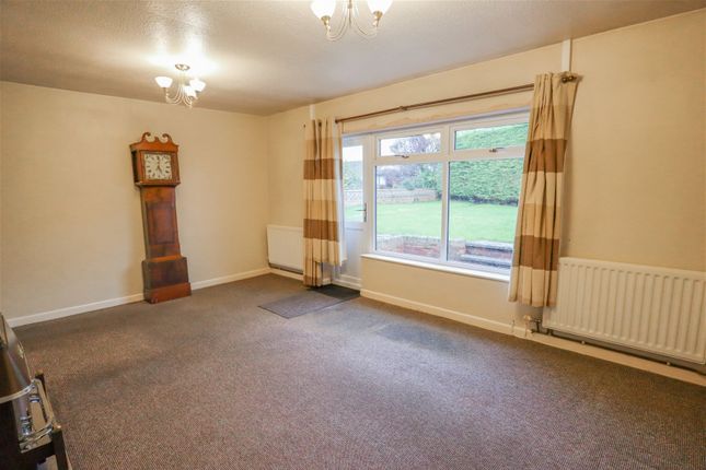 Bungalow for sale in Luckett Way, Calne