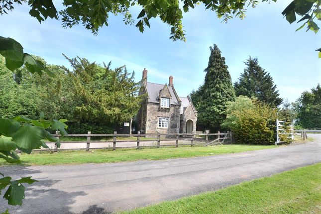 2-bed house on Snells Nook Lodge, Garendon Park, Loughborough, £295,000