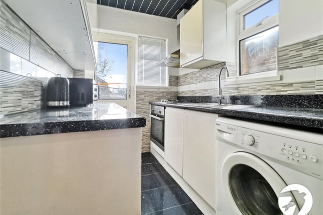 Thumbnail Semi-detached house to rent in Blackfen Road, Sidcup