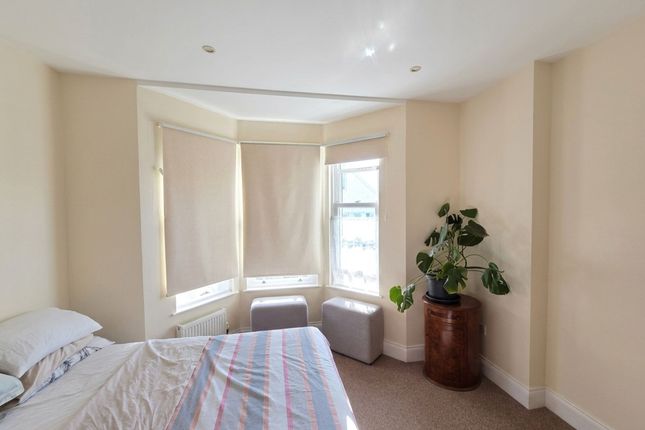 1a Queen Street, Dawlish photo 4