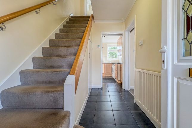 28 Guernsey Avenue, Bristol, City of Bristol photo 2