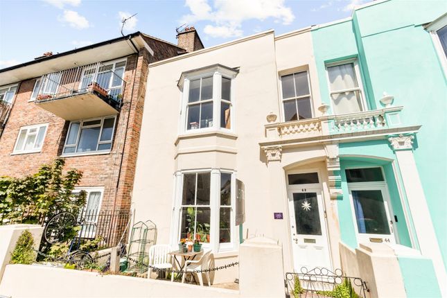 Property to rent in Park Crescent Terrace, Brighton
