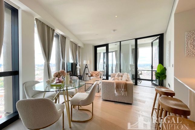 Apartments 2602, City Tower, 1 Nine Elms Lane, London photo 2