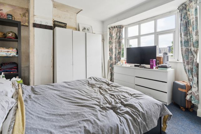 65, Nield Road, Hayes photo 4