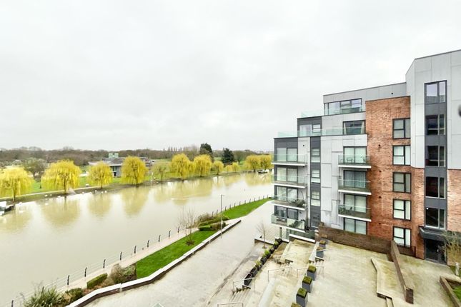 Thumbnail Flat for sale in East Station Road, Fletton Quays, Peterborough