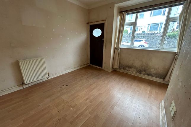 39, Grange Road, Colwyn Bay photo 4
