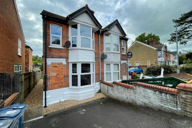 Thumbnail Semi-detached house to rent in Hughenden Road, High Wycombe