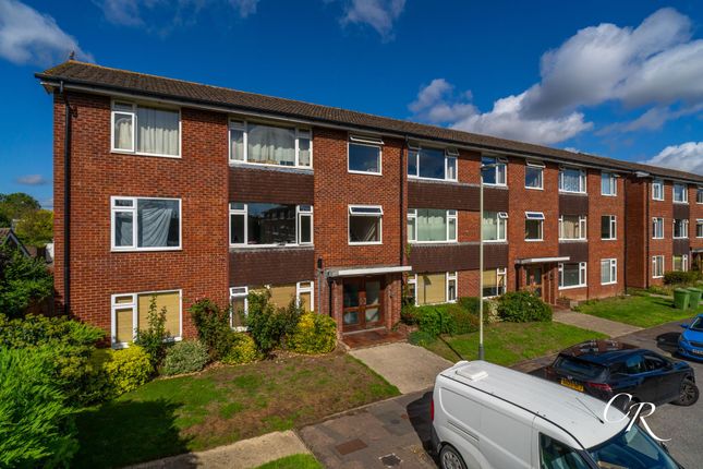 2 Bedroom Flat in GL51 8LY
