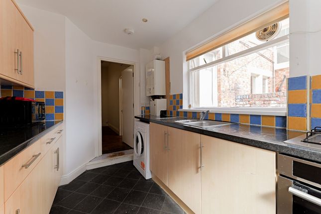 24 Ripon Gardens, Newcastle Upon Tyne photo 4