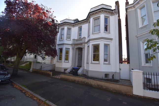 Thumbnail Terraced house to rent in Leam Terrace, Leamington Spa, Warwickshire