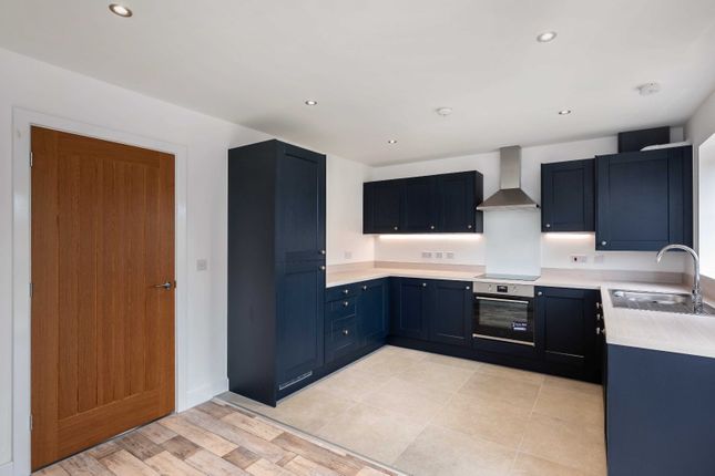 1, Townsend Close, York photo 4