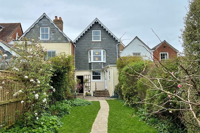 Town house for sale in Priestlands Place, Lymington