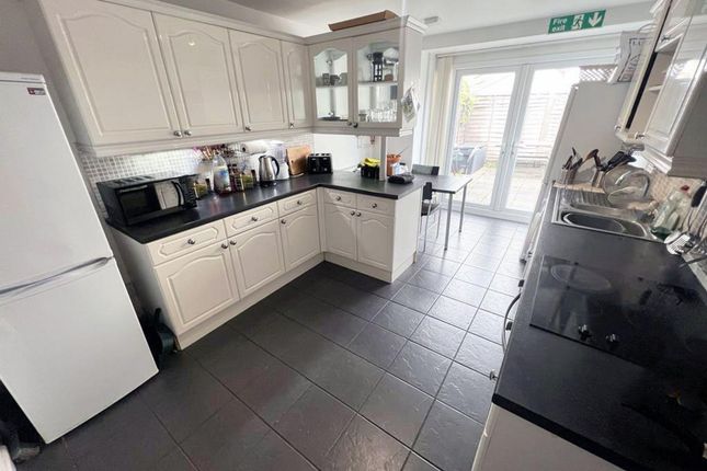 Communal Kitchen