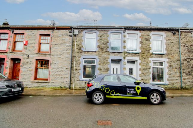 Thumbnail Property to rent in Miskin Street, Treherbert, Treorchy