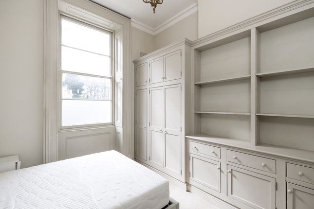 Flat 2, 1-3, Stanley Gardens, London photo 3