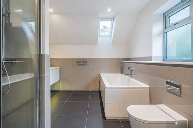 Primary En Suite