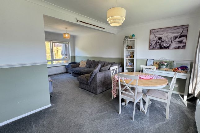 7, Chichester Court, Yelverton photo 3