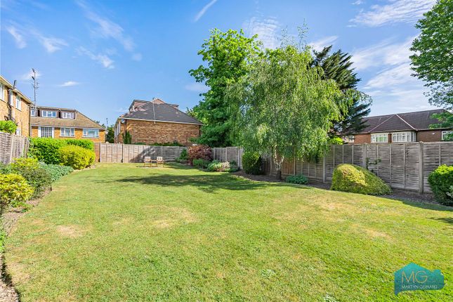 Flat 4, 28, Torrington Park, London photo 3
