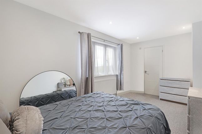 Property to rent in Stoneycroft Road, Woodford Green