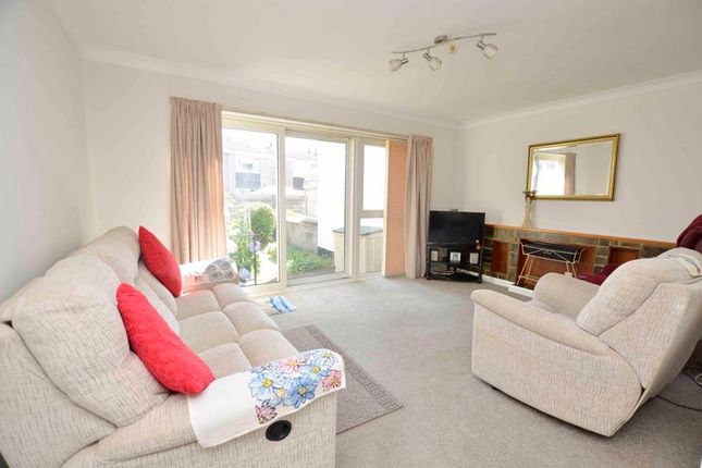 3, Pillar Close, Brixham photo 2