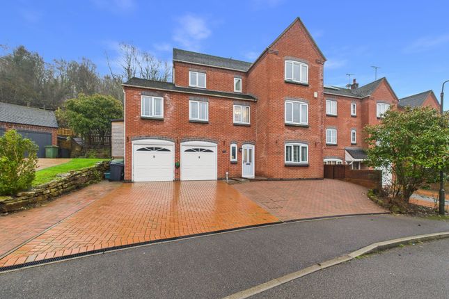 5-bed house on 37 Moorlands Road, Belper, £559,995