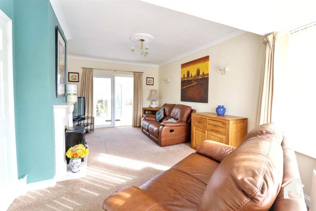 36, Fern Crescent, Groby photo 3
