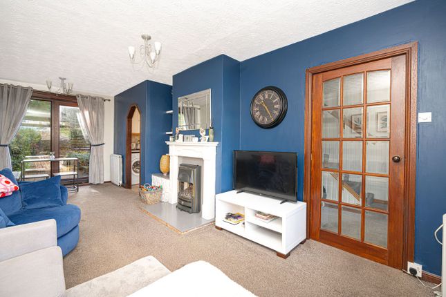 39, Dalbeath Crescent, Cowdenbeath photo 2